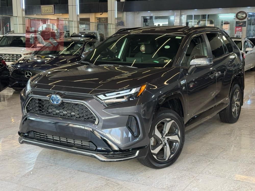 تۆیۆتا ڕاڤ 4